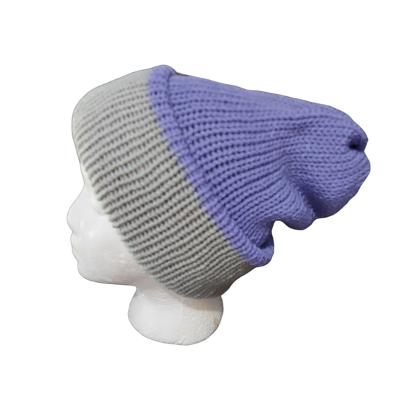 Handcrafted Reversible Knit Hat in Grey & Periwinkle - Picture 4 of 11